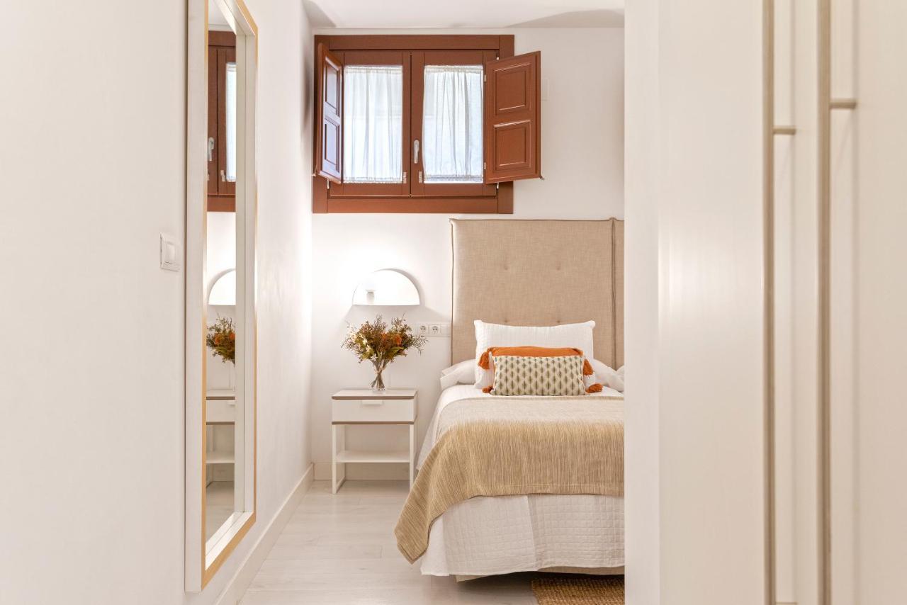 Genteel Home Zacatin Grenade Extérieur photo